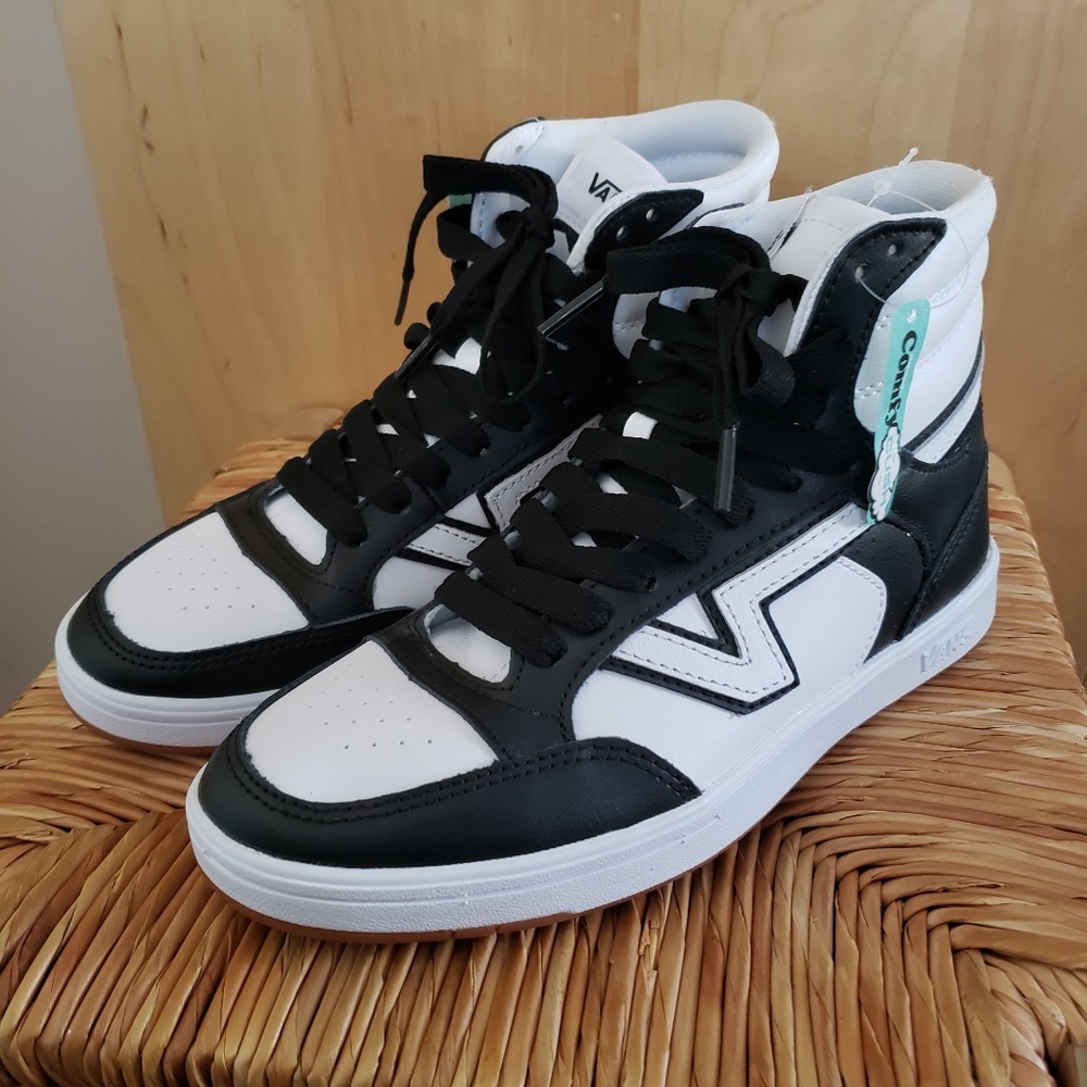 Vans Legendary ComfyCush Sk8-Hi Size 8 NEW
